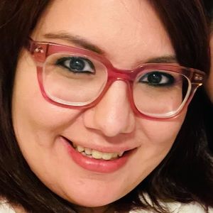 Meet your Posher, Vanessa